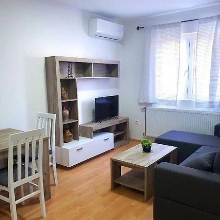 Aster Apartments 贝尔格莱德 外观 照片